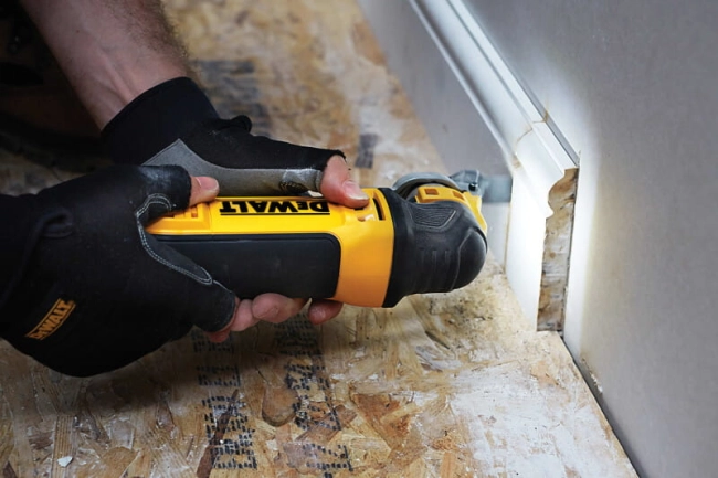 narzedzie-oscylacyjne-dewalt-DWE315KT