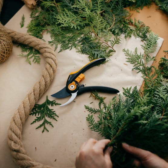 SEKATOR NOŻYCOWY P541 PLUS FISKARS -39695