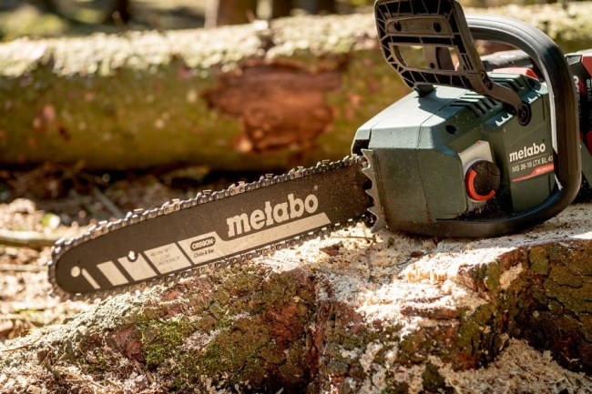 METABO PILARKA ŁAŃCUCHOWA AKU. 18V 40CM BEZ AKU.-37417