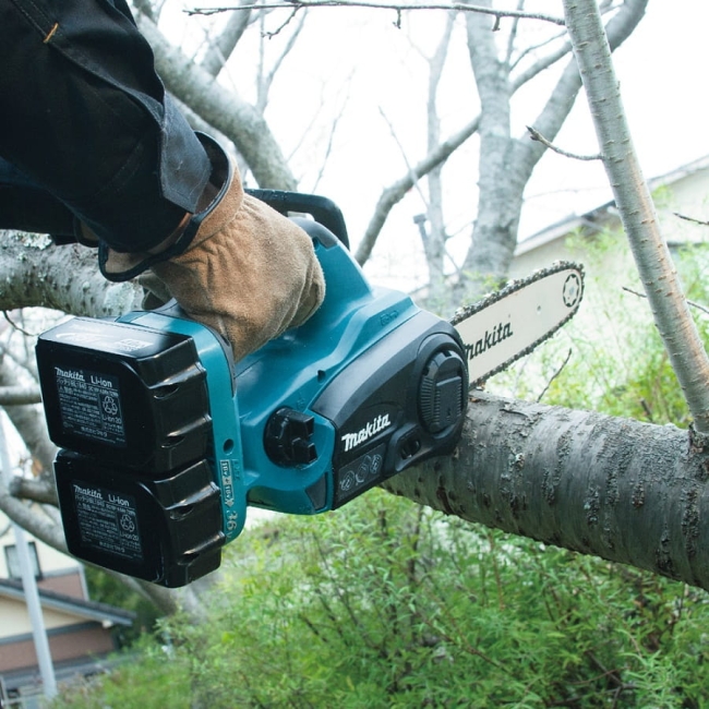 MAKITA PIŁA ŁAŃCUCHOWA 36V 2X18V 30CM BEZ AKU.-41336