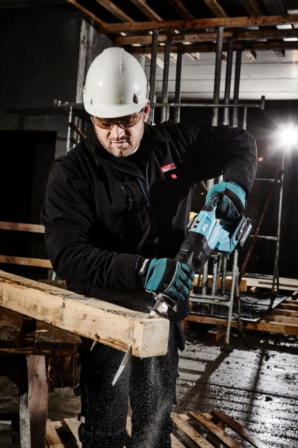 MAKITA PIŁA SZABLASTA AKUM. XGT 40Vmax BEZ AKUM.-39392