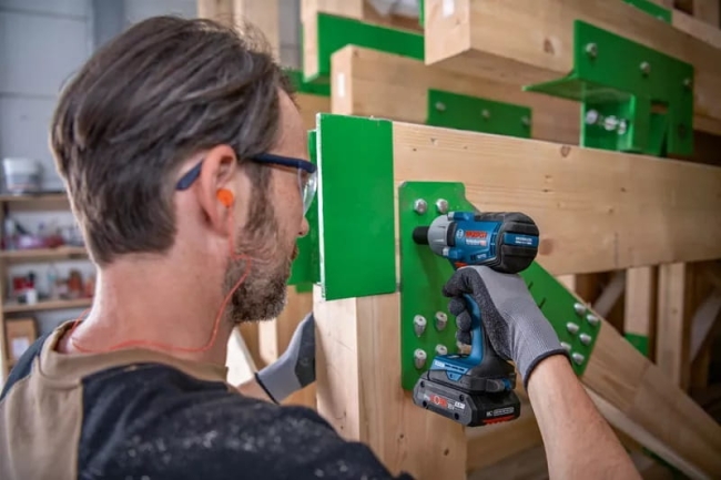 klucz-udarowy-bosch-06019K4101