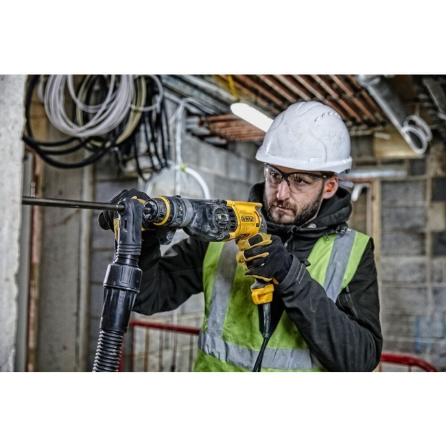 DEWALT MŁOTOWIERTARKA 800W 3,4J + UCHWYT PROMOCJA-38830