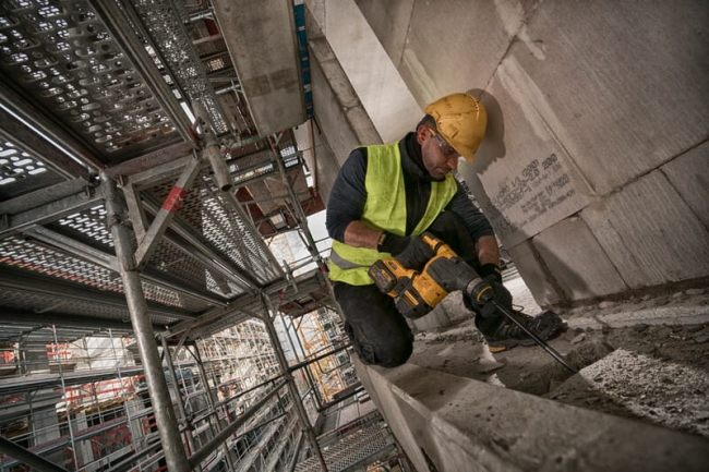 DEWALT MŁOTOWIERTARKA  AKUM.54V 9,0Ah FLEX VOLT-39103