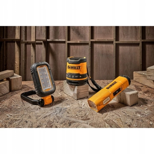 LAMPA AKUMULATOROWA 3,6V USB KIESZONKOWA DEWALT-36799