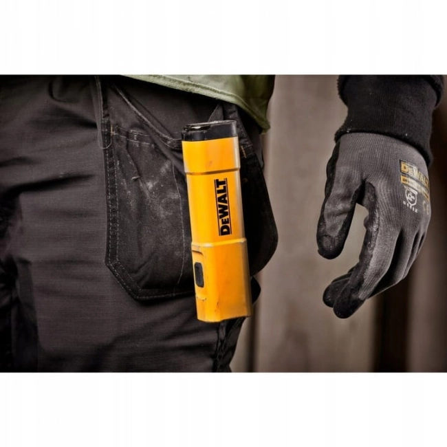 LAMPA AKUMULATOROWA 3,6V USB KIESZONKOWA DEWALT-36802