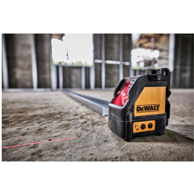 laser-krzyzowy-samopoziomujacy-dewalt-4.jpg
