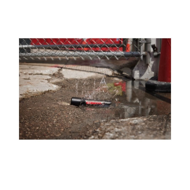 latarka-akumulatorowa-milwaukee-4933479637 (2).jpg