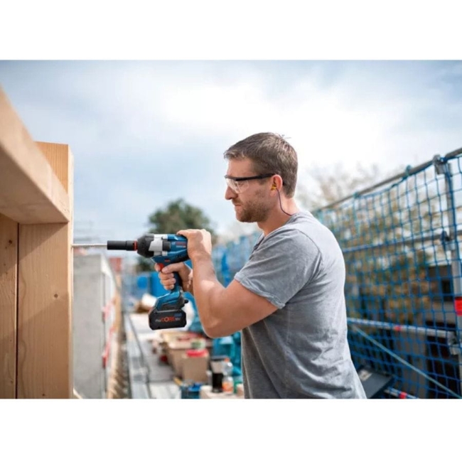 klucz-udarowy-akumulatorowy-18v-bosch-06019J8500