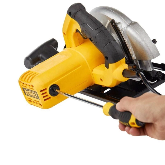 pilarka-tarczowa-190mm-dewalt-dwe5615