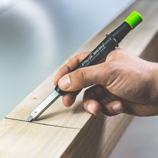 automatyczny-olowek-znacznik-stolarski-pica-6060