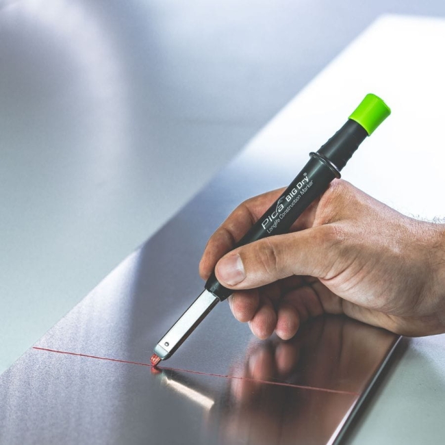 automatyczny-olowek-znacznik-stolarski-pica-6060