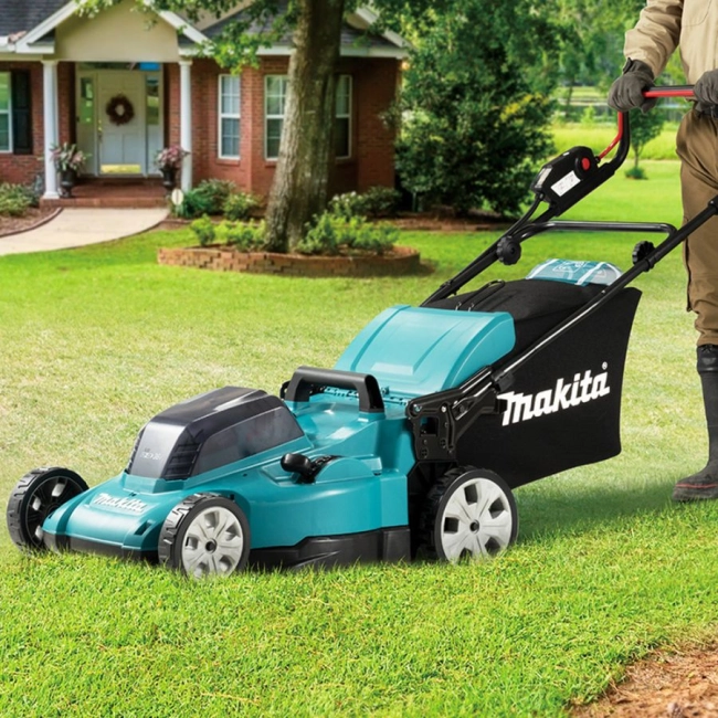 kosiarka-akumulatorowa-2x18v-Makita-DLM480CT2.jpg
