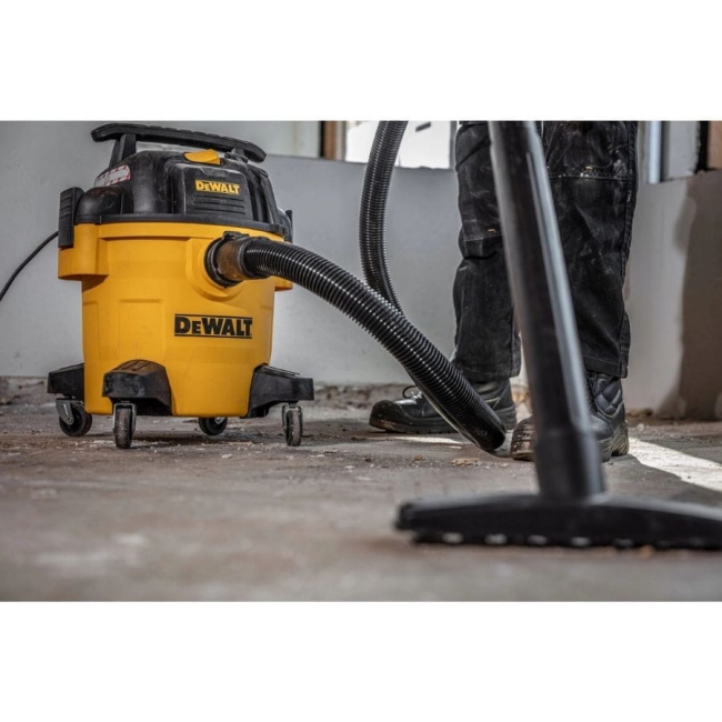 odkurzacz-na-sucho-i-mokro-20l-dewalt-DXV20P.jpg