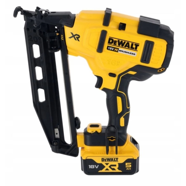 zestaw-gwozdziarek-combo-Dewalt-DCK246P2T-Q.jpg
