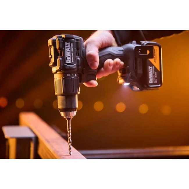 zestaw-combo-McLaren-Dewalt-DCK5222MP3T-QW.jpg
