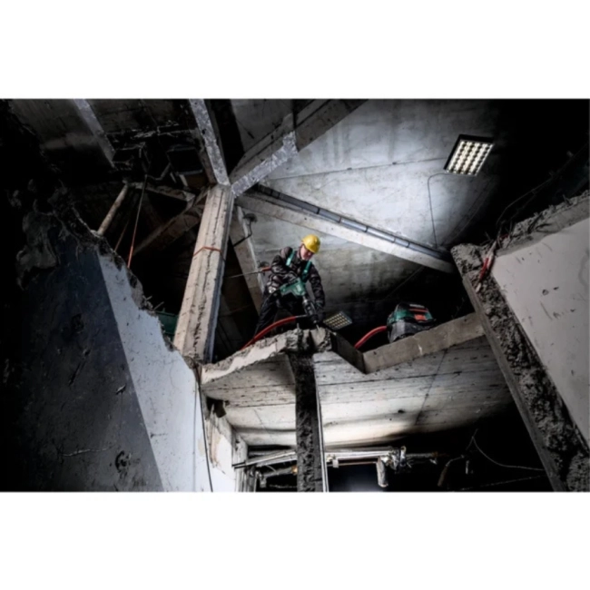 Mlot-kujacy-1500W-Metabo-600770500