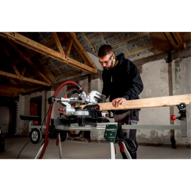 Pila-ukosnica-216mm-Metabo-KGS216