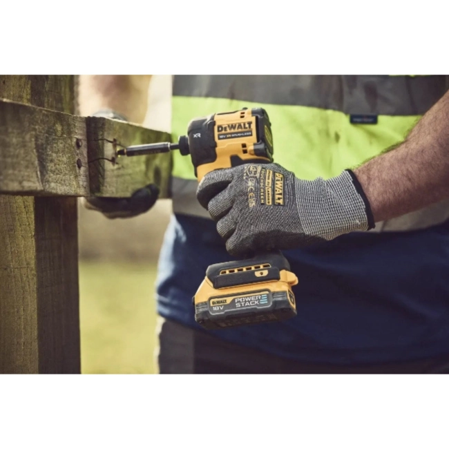 zakretarka-udarowa-akumulatorowa-DeWALT-DCF870N