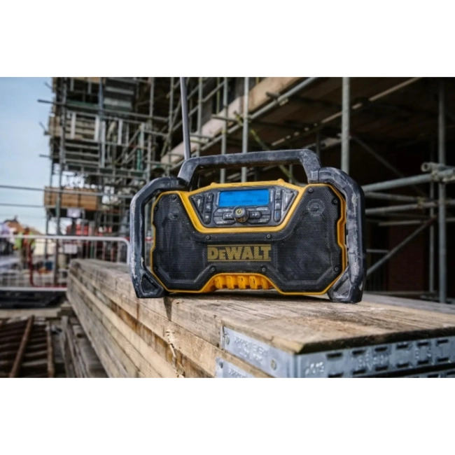 radio-budowlane-Bluetooth-DeWALT-DCR029-QW