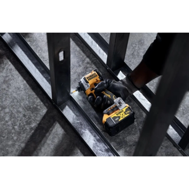 zakretarka-udarowa-akumulatorowa-DeWALT-DCF887NT