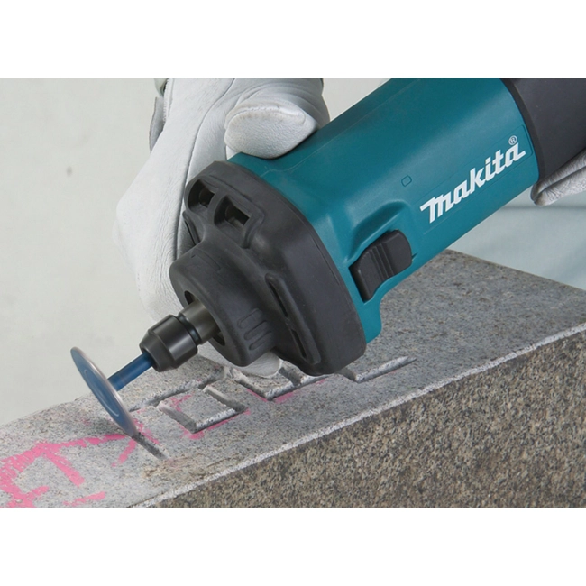 szlifierka-prosta-sieciowa-Makita-GD0602